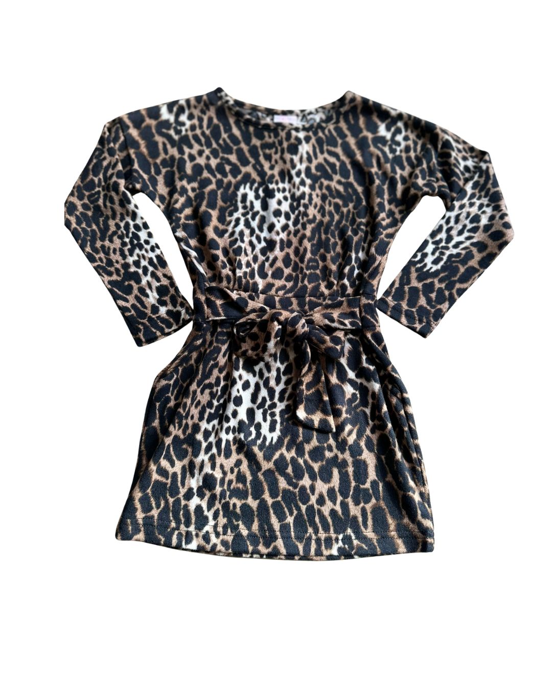 Luipaardprint kinderjurk met lange mouwen en strikceintuur - trendy meisjesjurk maten 4-14 jaar
