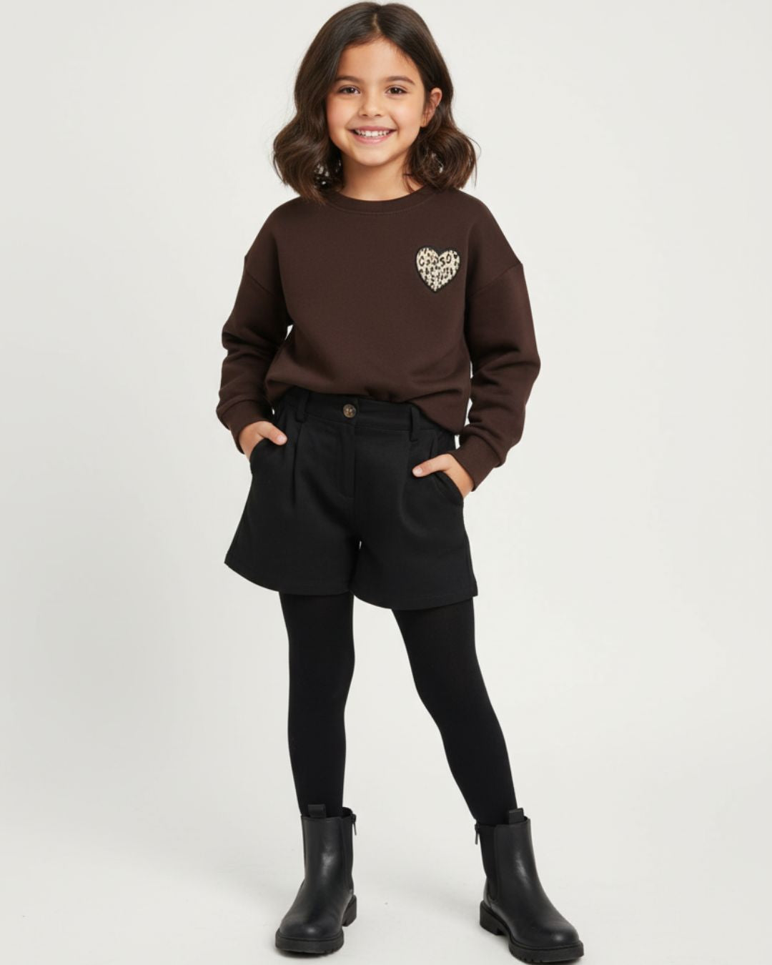 model winter short met sweater front