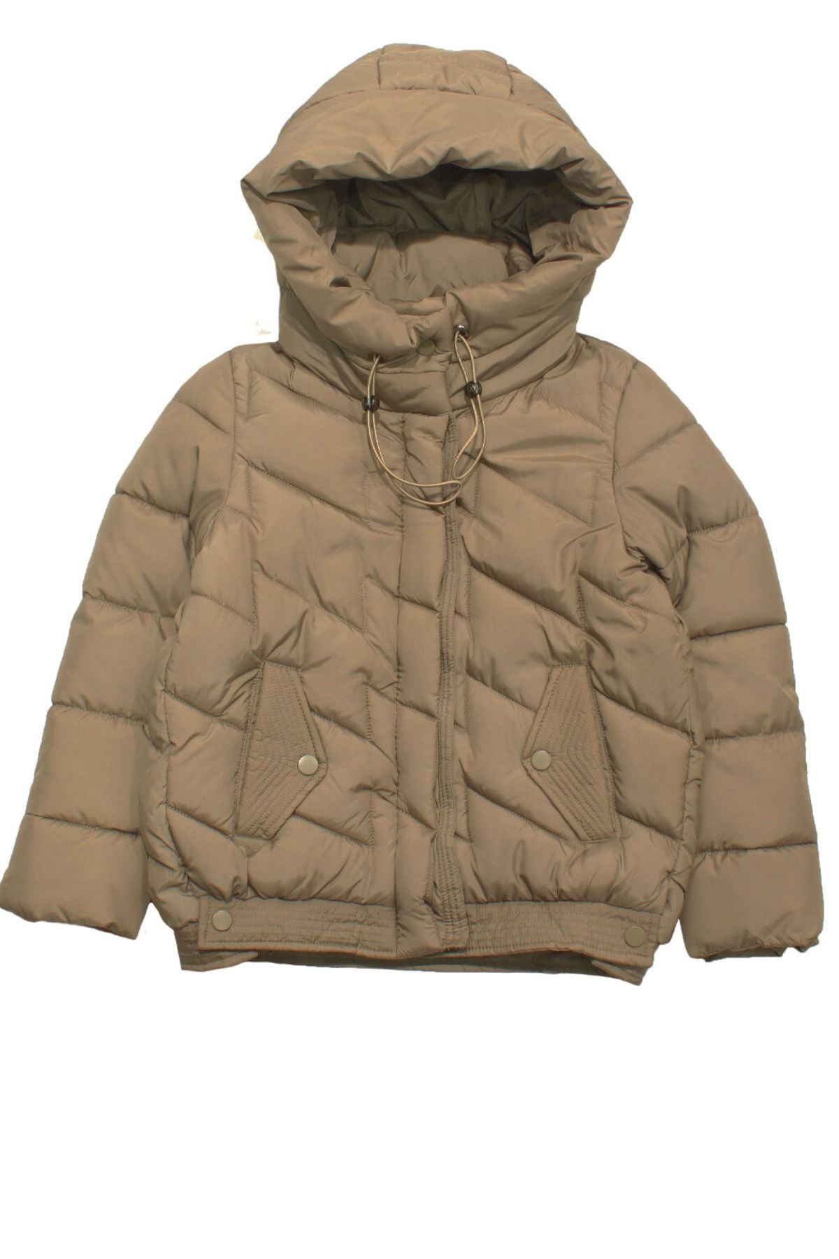 Korte pufferjas voor meisjes in Taupe, ideaal voor herfst en winter. Lichtgewicht, warm en stijlvol. Gemaakt van 100% polyester en makkelijk te combineren met elke look. front