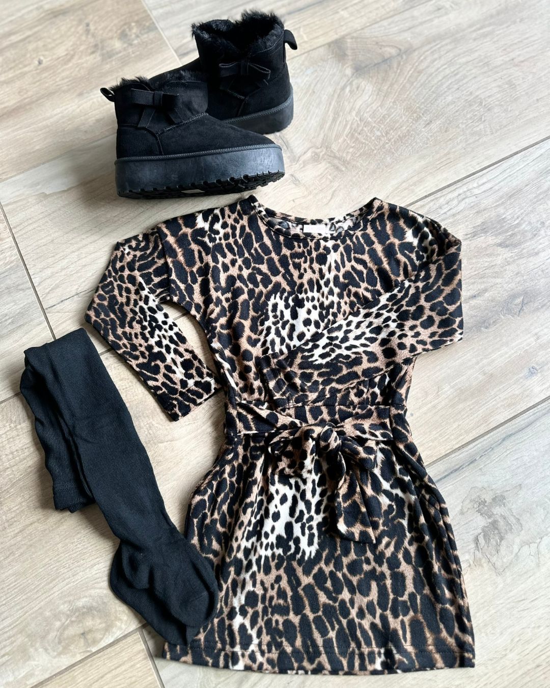Luipaardprint Jurk met Strikceintuur met boots en maillot